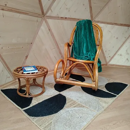 אתר קמפינג Les Domes De Draeck Zutkerque